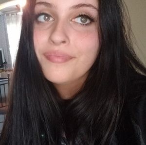 Meet your Posher, Breanna